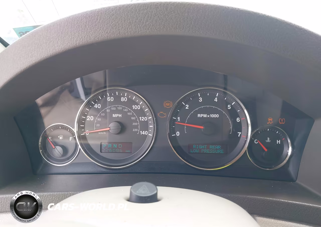 2005 Jeep Grand Cherokee Limited VIN:1J8HR58215C595497 - 7