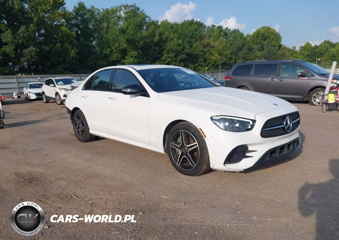 2021 Mercedes-Benz E 350 4Matic – zdjęcie 1 z 16