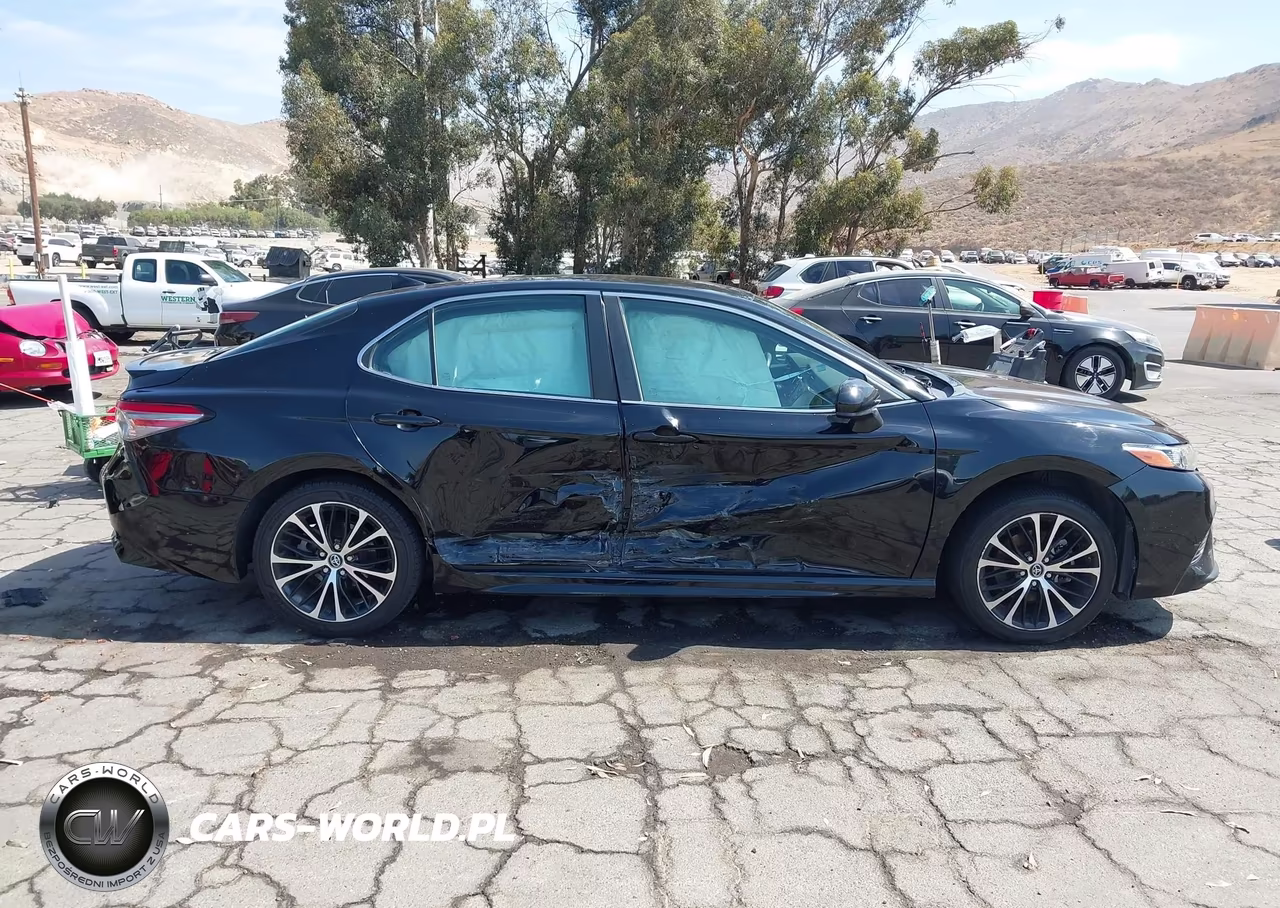 2019 Toyota Camry Se VIN:4T1B11HK5KU731807 - 13