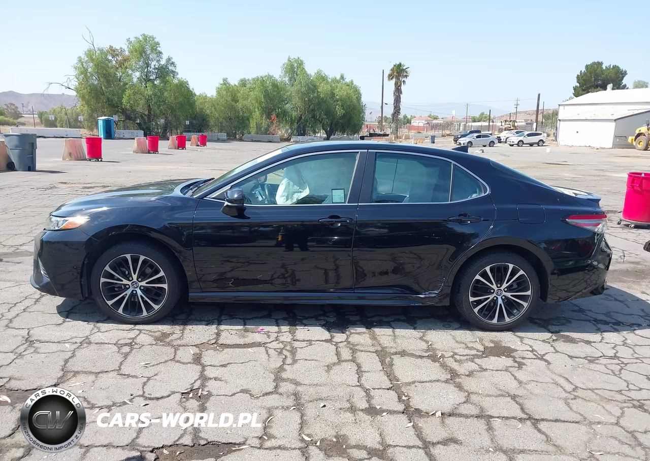 2019 Toyota Camry Se VIN:4T1B11HK5KU731807 - 14