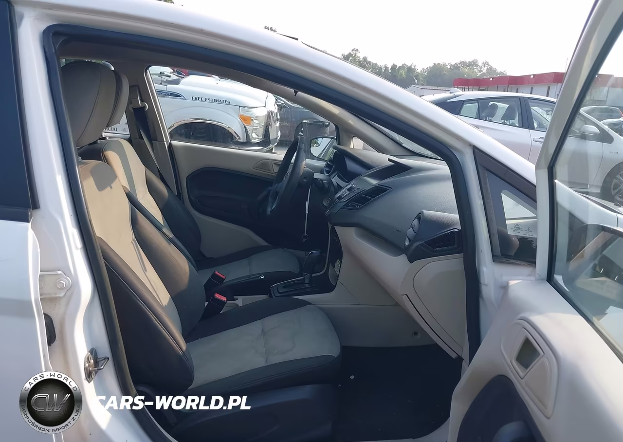 2013 Ford Fiesta S VIN:3FADP4TJ1DM215419 - 5
