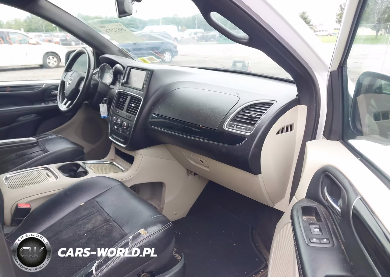 2017 Dodge Grand Caravan Sxt VIN:2C4RDGCG0HR800036 - 5