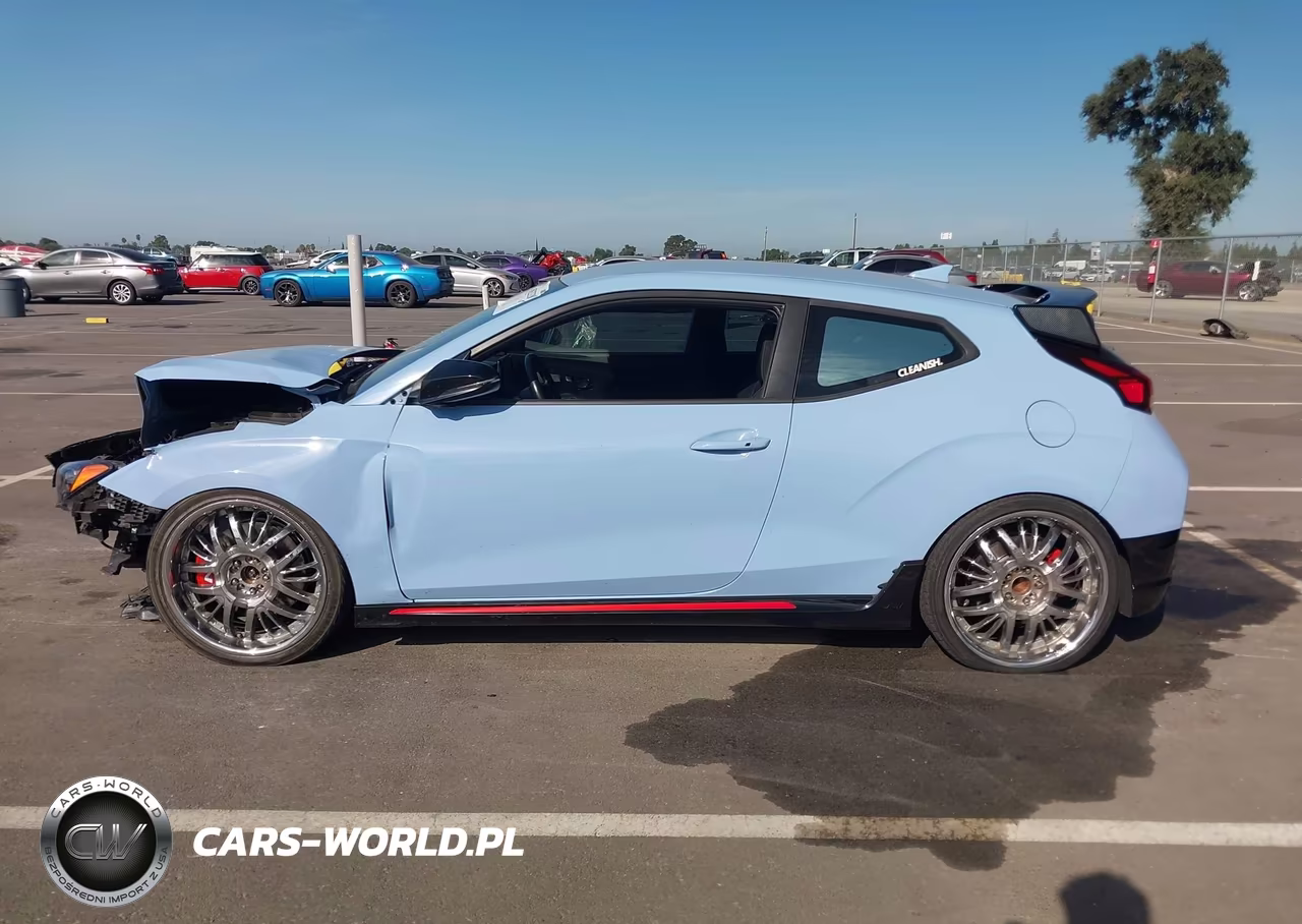 2020 Hyundai Veloster N VIN:KMHT36AH7LU004583 - 13