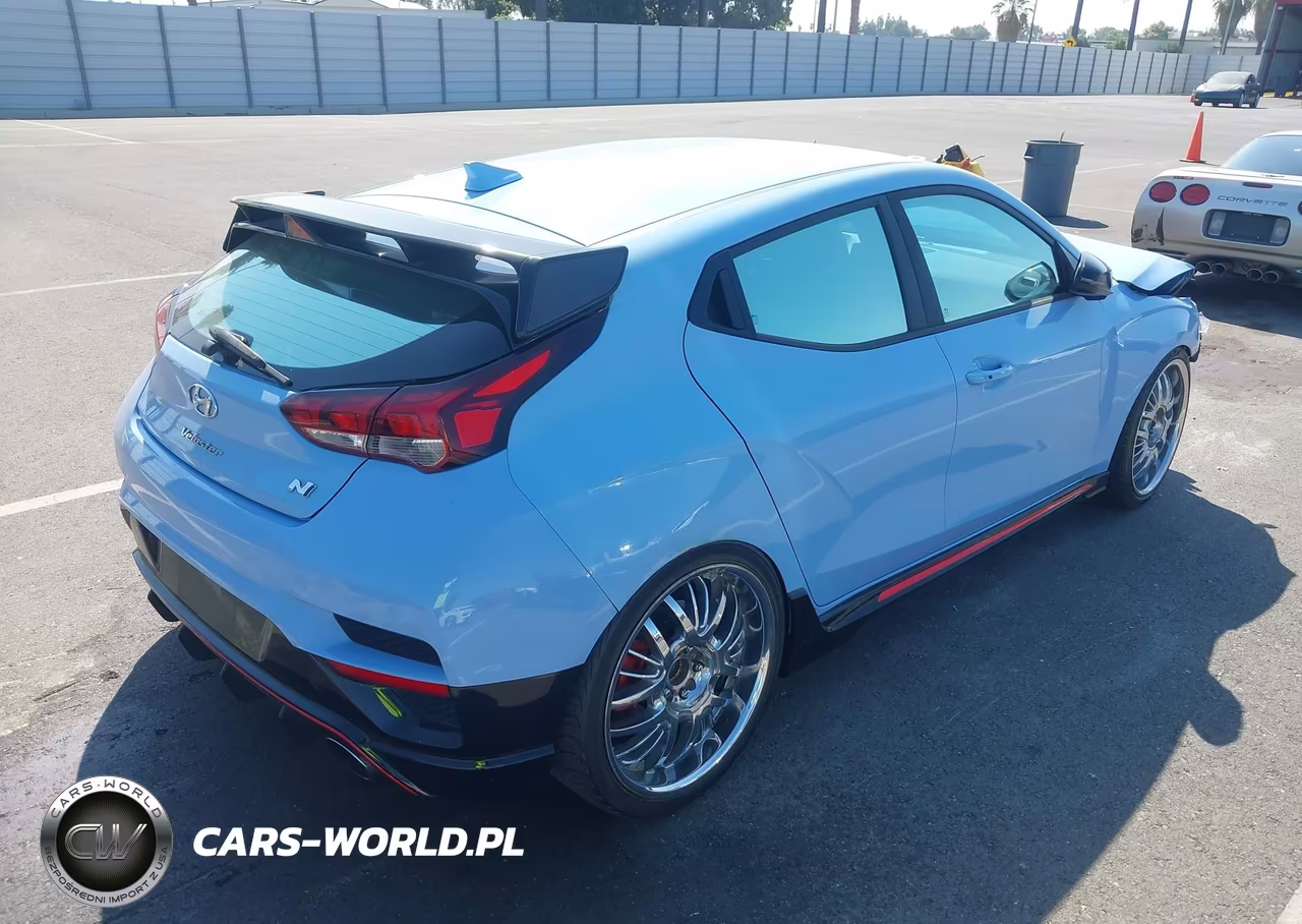2020 Hyundai Veloster N VIN:KMHT36AH7LU004583 - 4