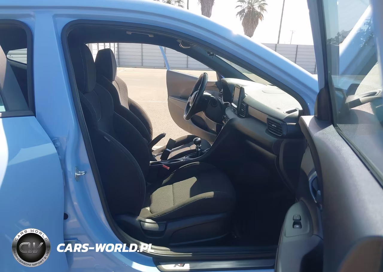 2020 Hyundai Veloster N VIN:KMHT36AH7LU004583 - 5