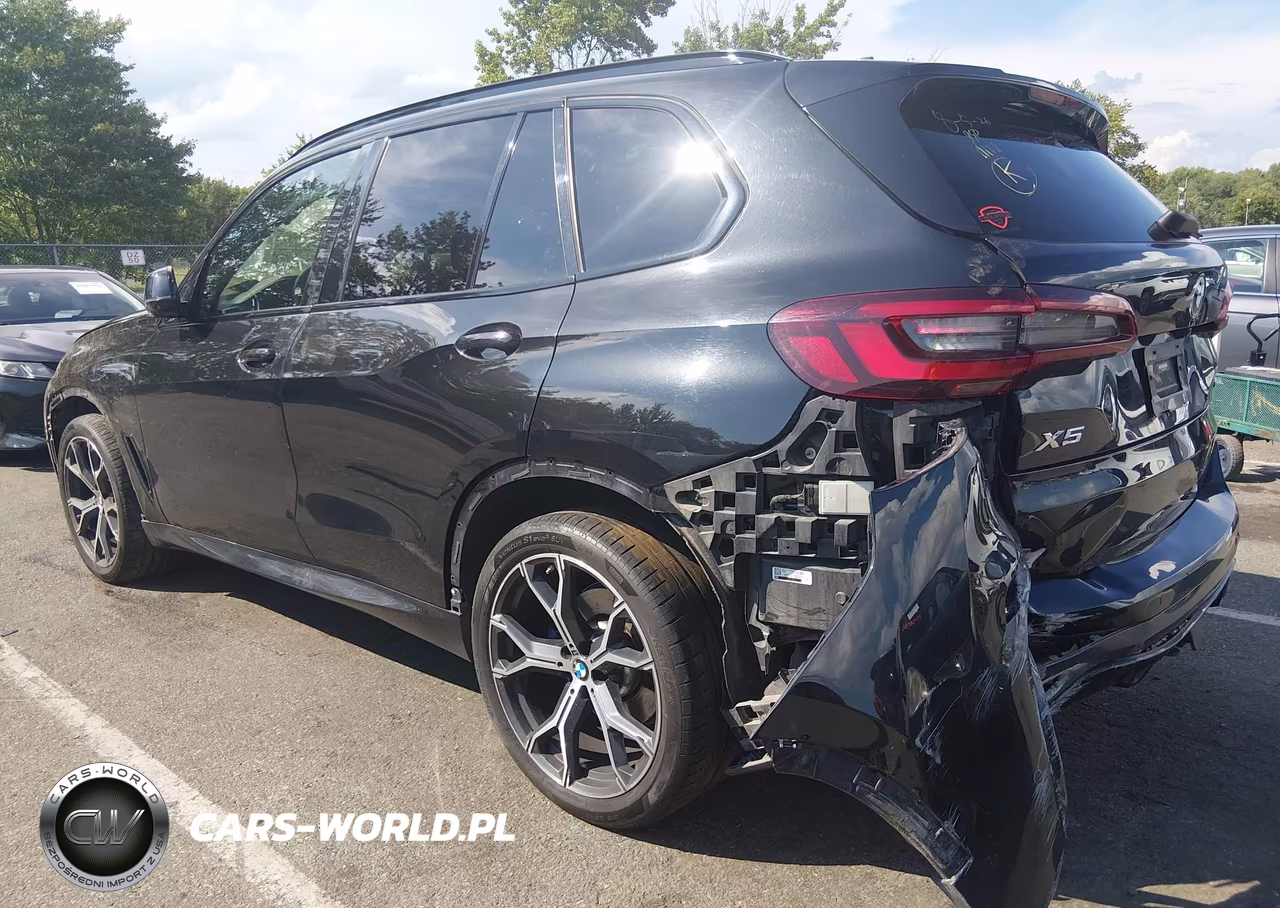2022 BMW X5 xDrive40I VIN:5UXCR6C03N9L94631 - 3