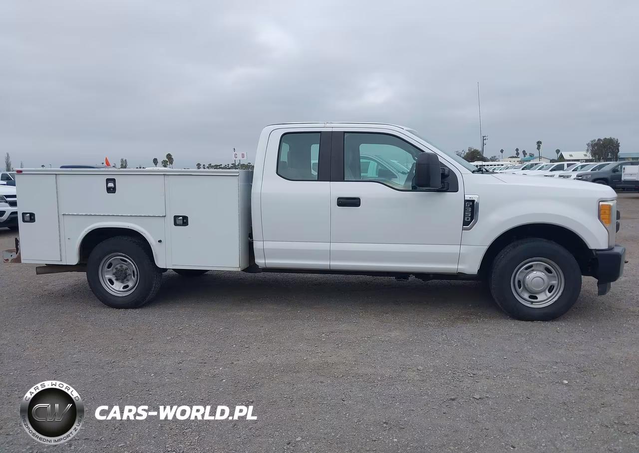 2017 Ford F-350 Xl VIN:1FD8X3A68HEE29044 - 13