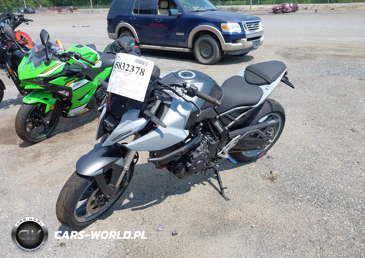 2024 Suzuki Gsx800 R VIN:JS1EM11B5R7100318 - 2