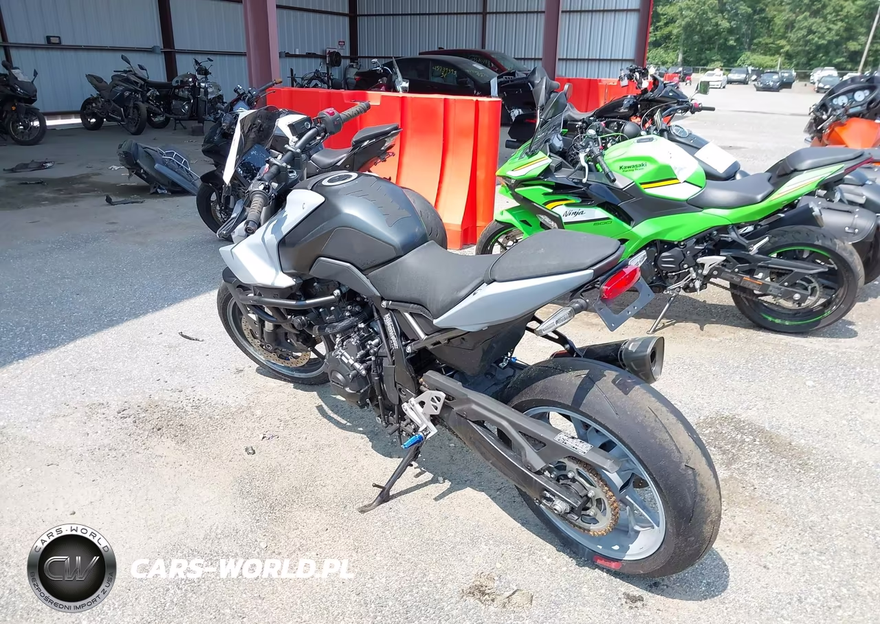 2024 Suzuki Gsx800 R VIN:JS1EM11B5R7100318 - 3
