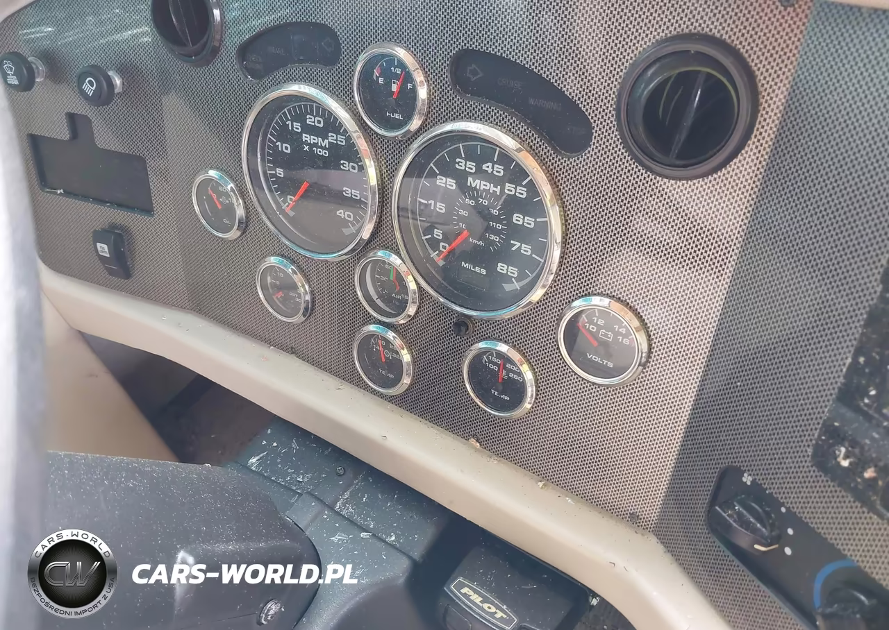 2005 Roadmaster Rail Monocoque VIN:1RF45454552030637 - 7