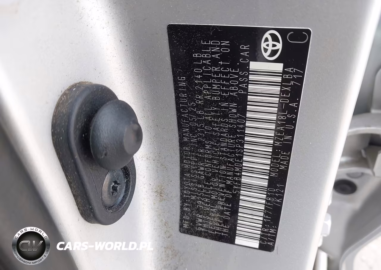 2025 Toyota Corolla Le VIN:5YFB4MDE1SP311407 - 9