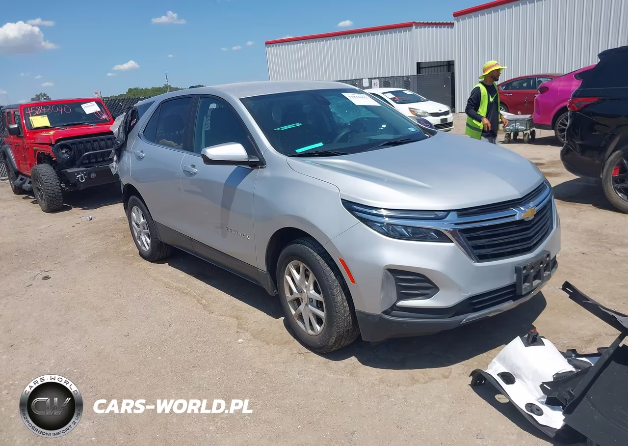 Auto z USA 3GNAXUEV5NL203155