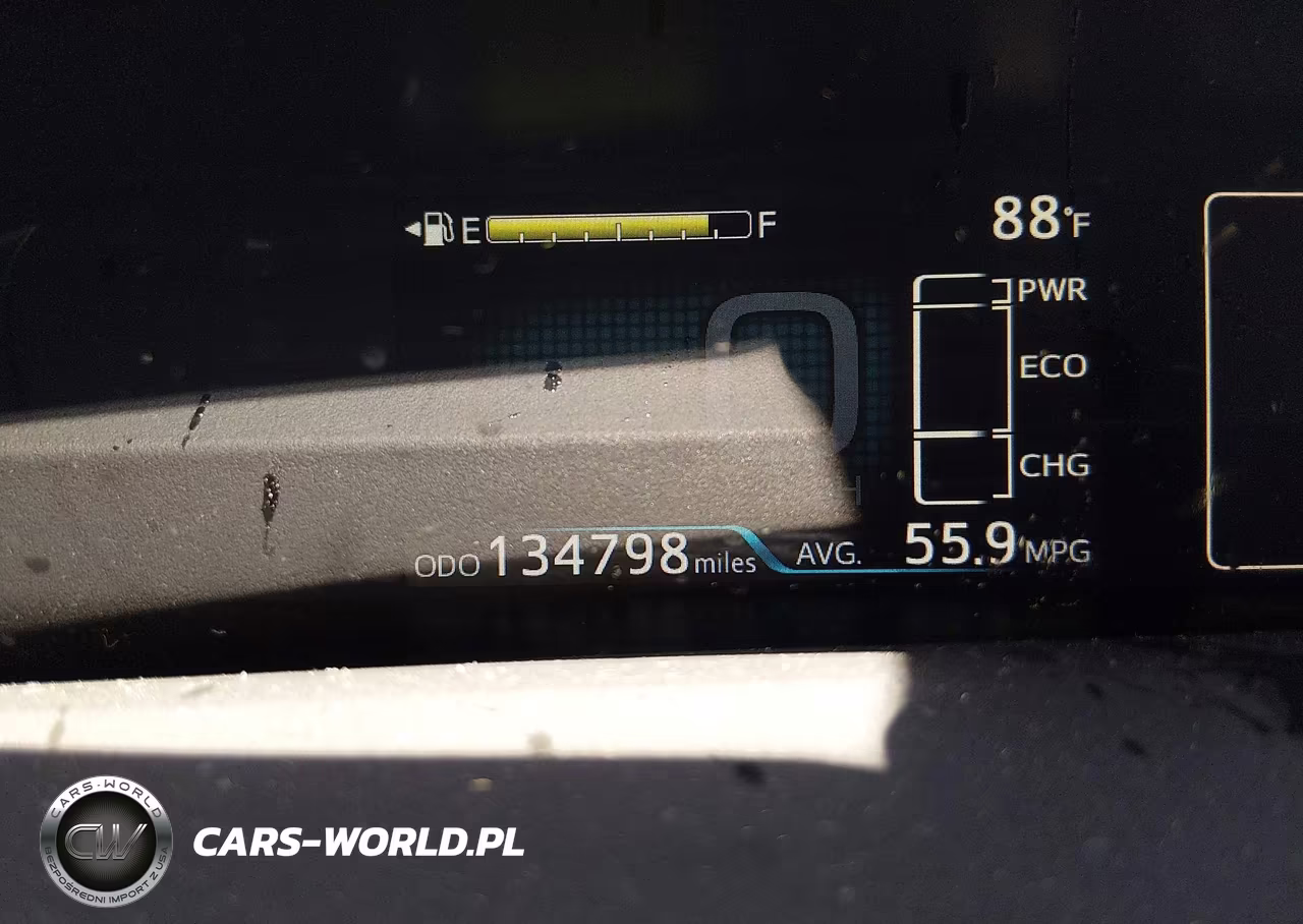 2021 Toyota Prius Prime Limited VIN:JTDKAMFP2M3165523 - 16