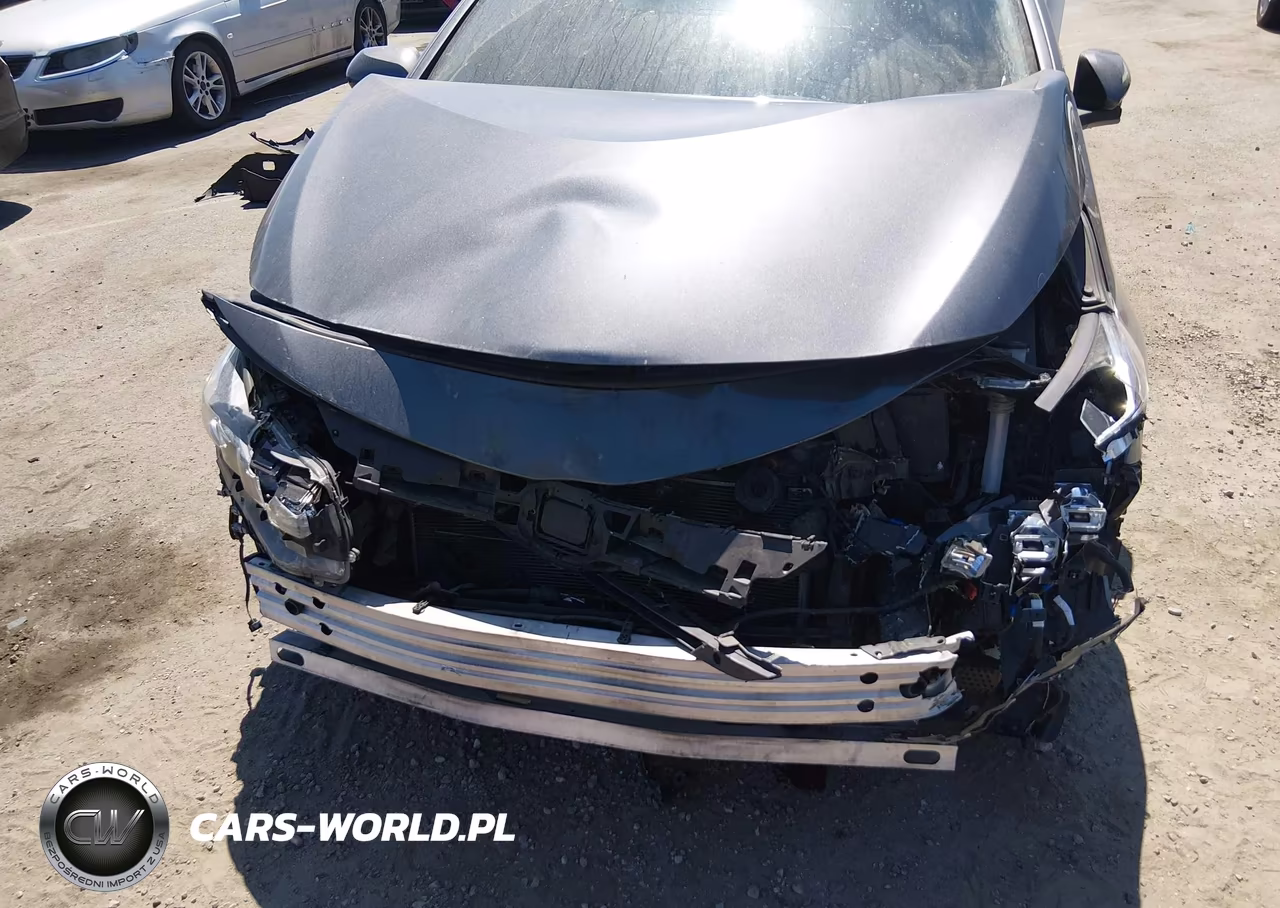 2021 Toyota Prius Prime Limited VIN:JTDKAMFP2M3165523 - 6