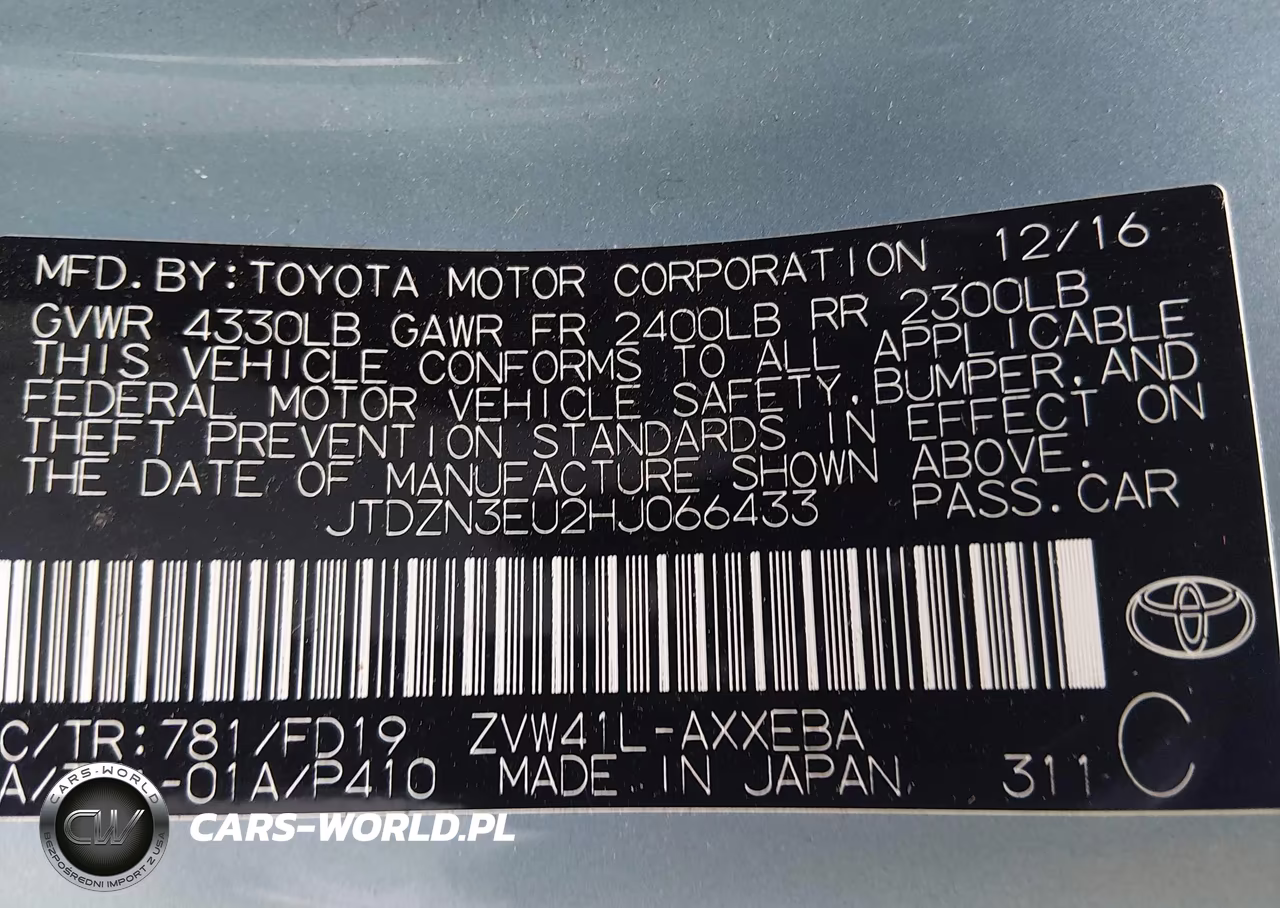 2017 Toyota Prius V Three VIN:JTDZN3EU2HJ066433 - 9