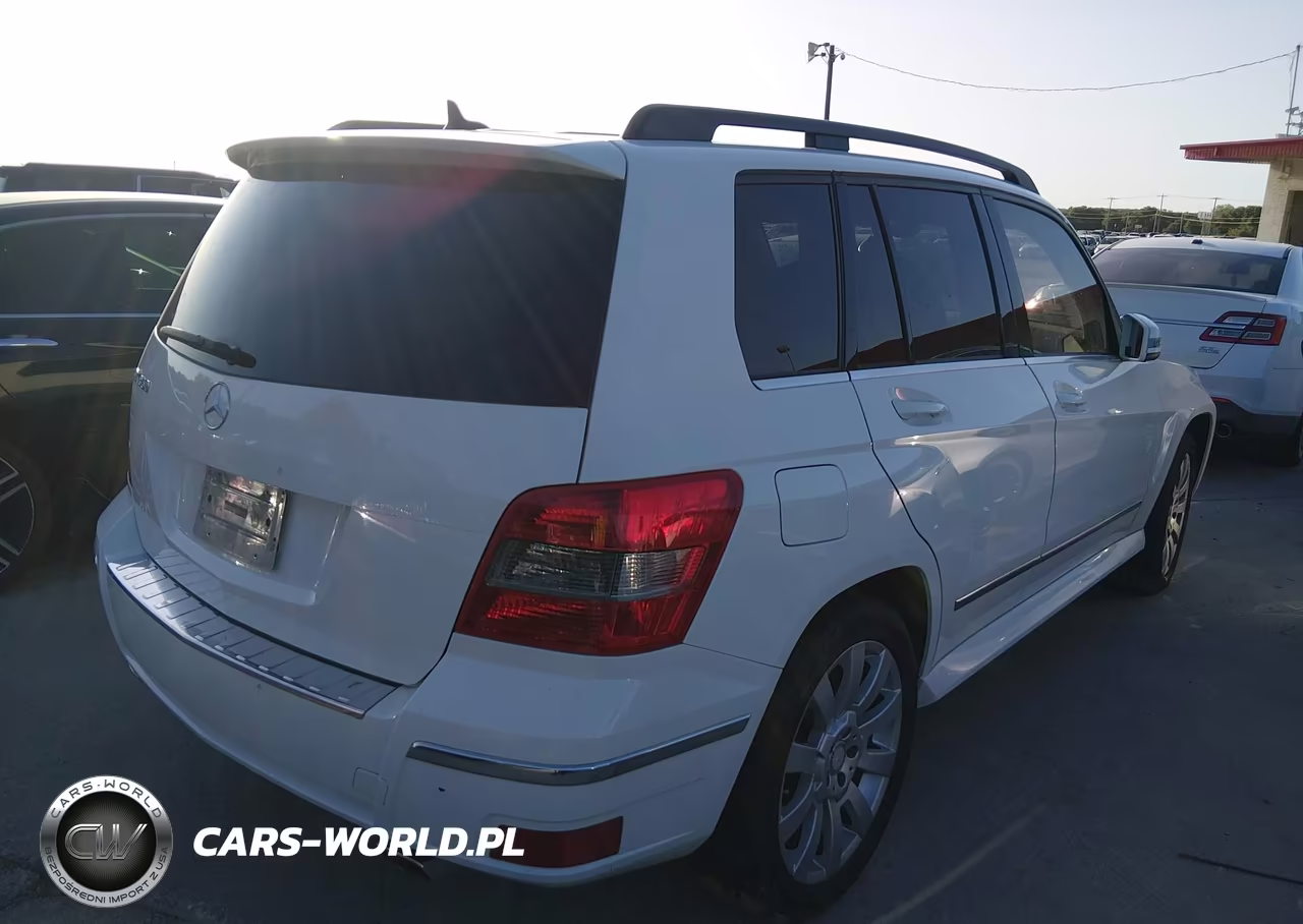2010 Mercedes-Benz Glk 350 VIN:WDCGG5GBXAF388426 - 4