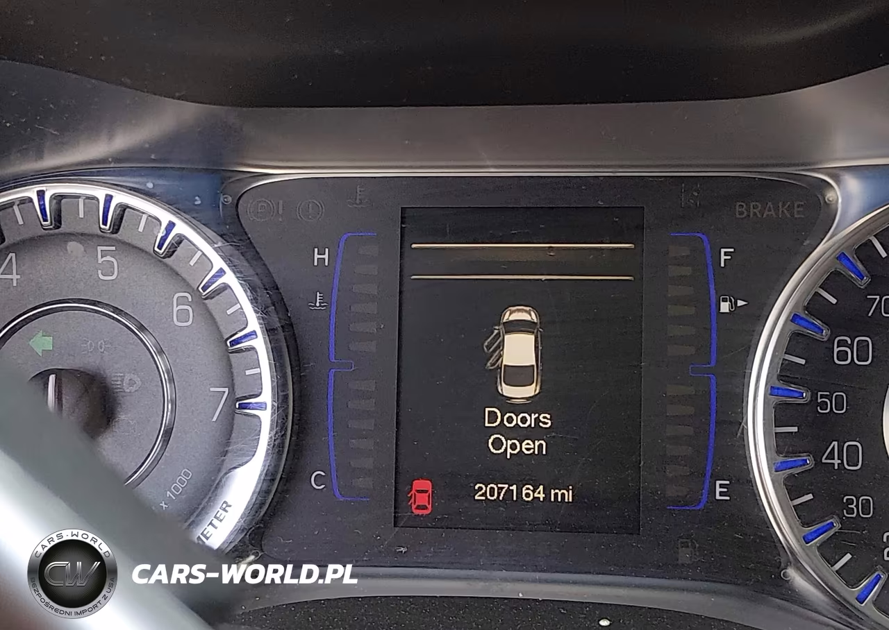2015 Chrysler 200 Limited VIN:1C3CCCAB6FN669654 - 7