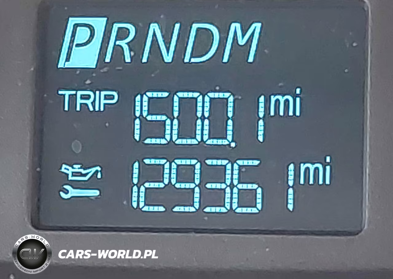 2016 Ford Transit-250 VIN:1FTYR1CM9GKB33173 - 15