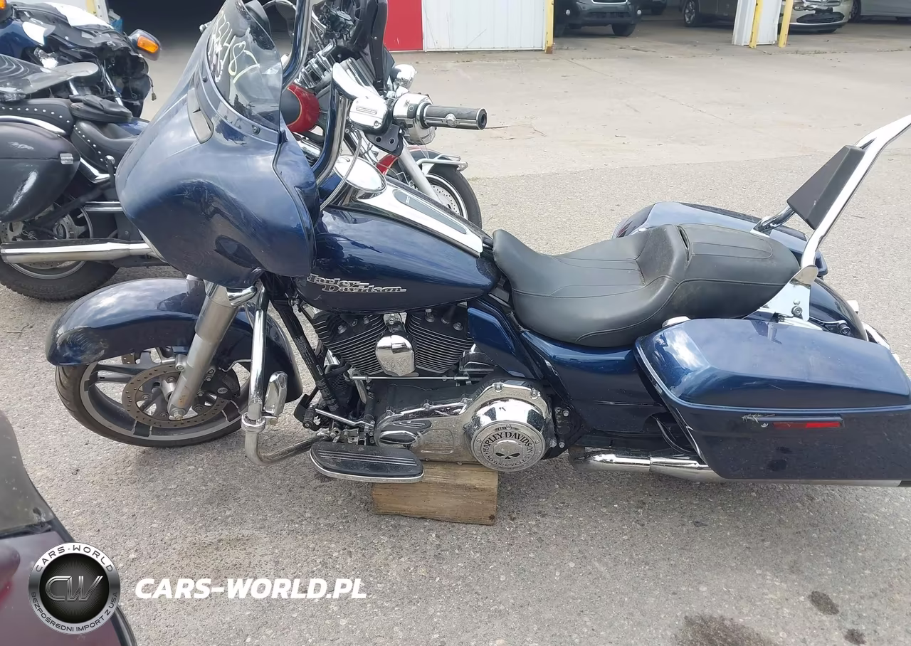 2014 Harley-Davidson Flhx Street Glide VIN:1HD1KBM14EB695168 - 12