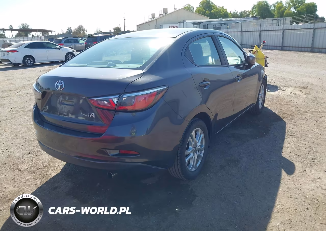 2017 Toyota Yaris Ia VIN:3MYDLBYV4HY181529 - 4
