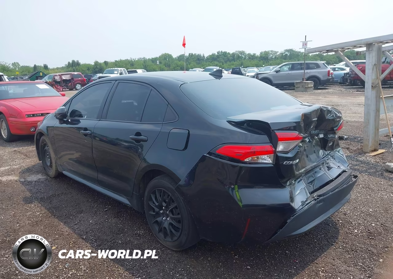 2021 Toyota Corolla Le VIN:5YFEPMAEXMP255818 - 3