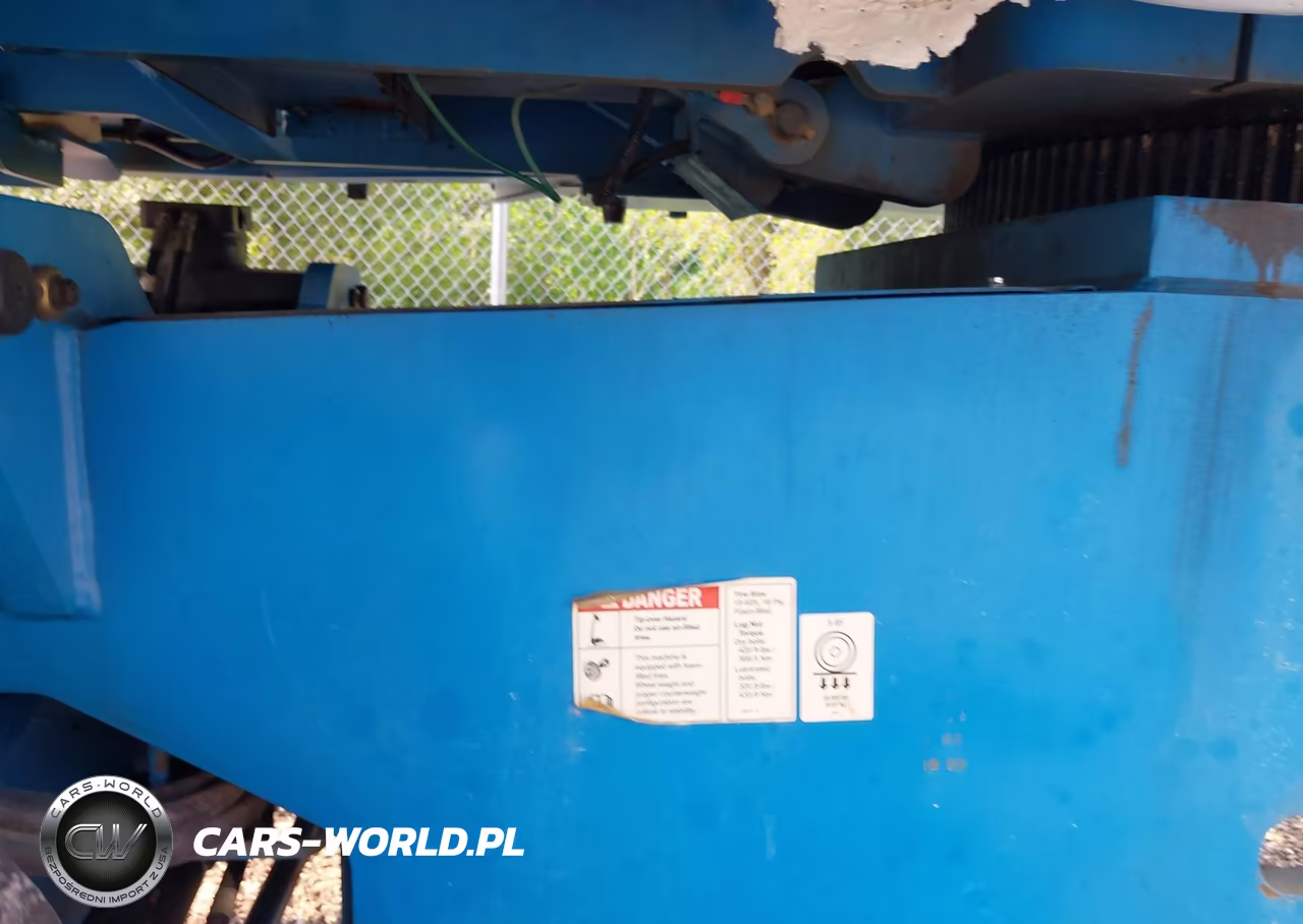 2011 Genie S-85 Boom Lift VIN:00000000S85118592 - 9