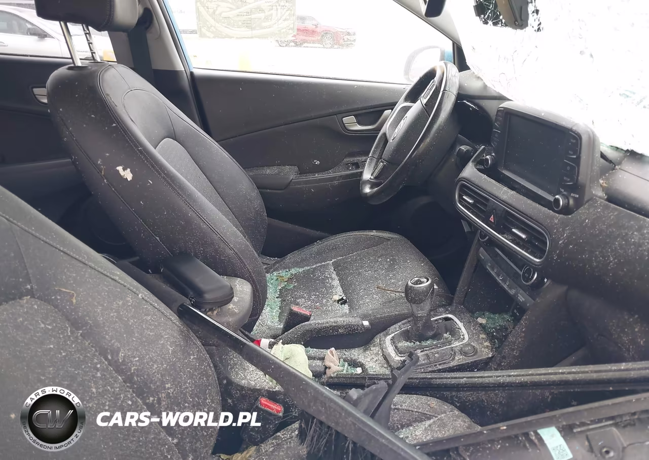 2018 Hyundai Kona Ultimate VIN:KM8K5CA56JU064653 - 5