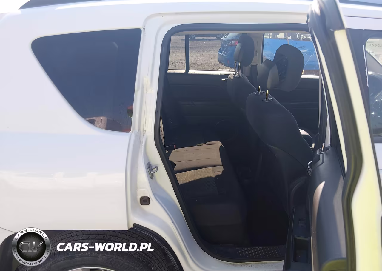 2011 Jeep Compass VIN:1J4NT1FB6BD241109 - 8