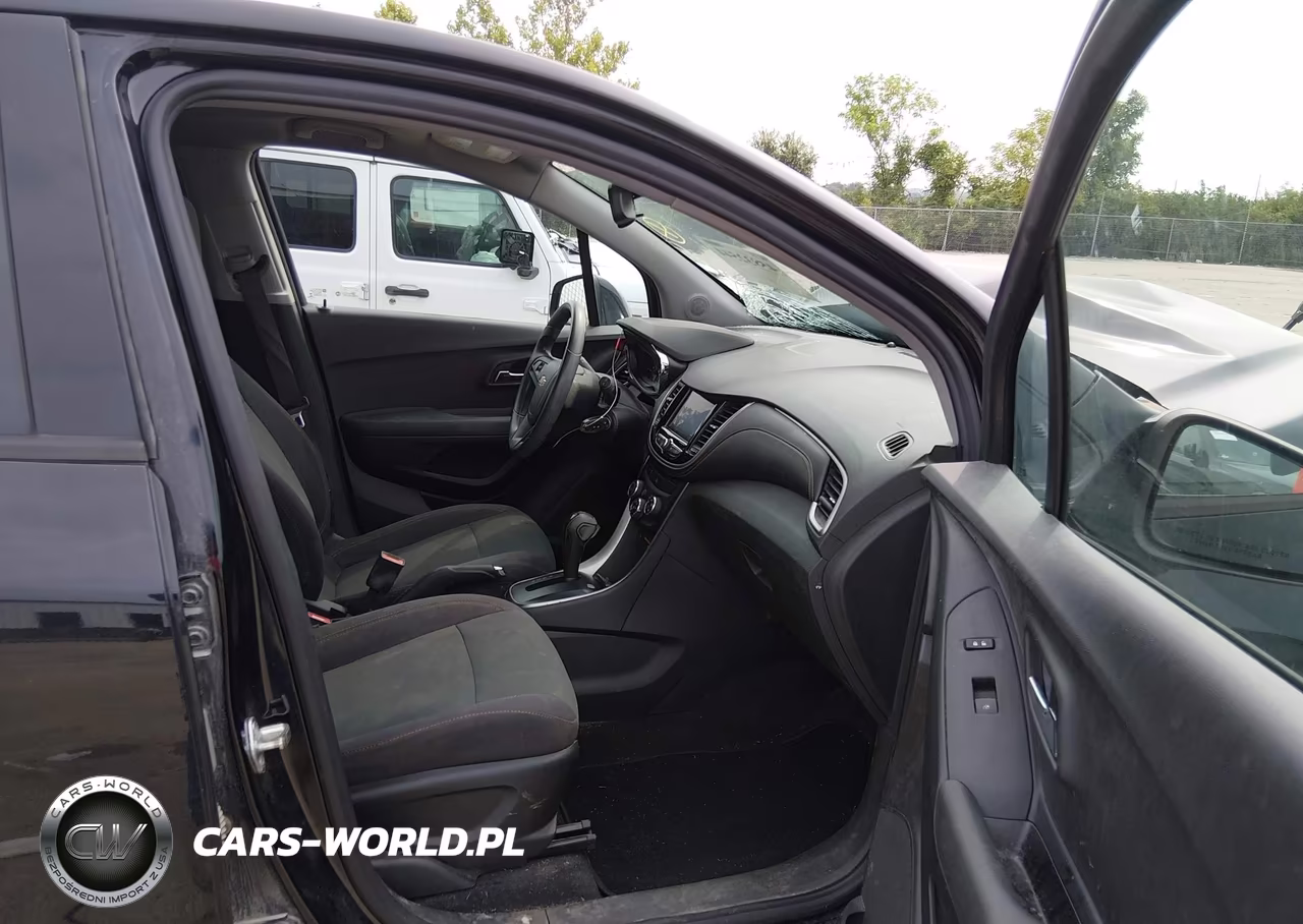 2020 Chevrolet Trax Fwd Ls VIN:3GNCJKSB9LL116512 - 5