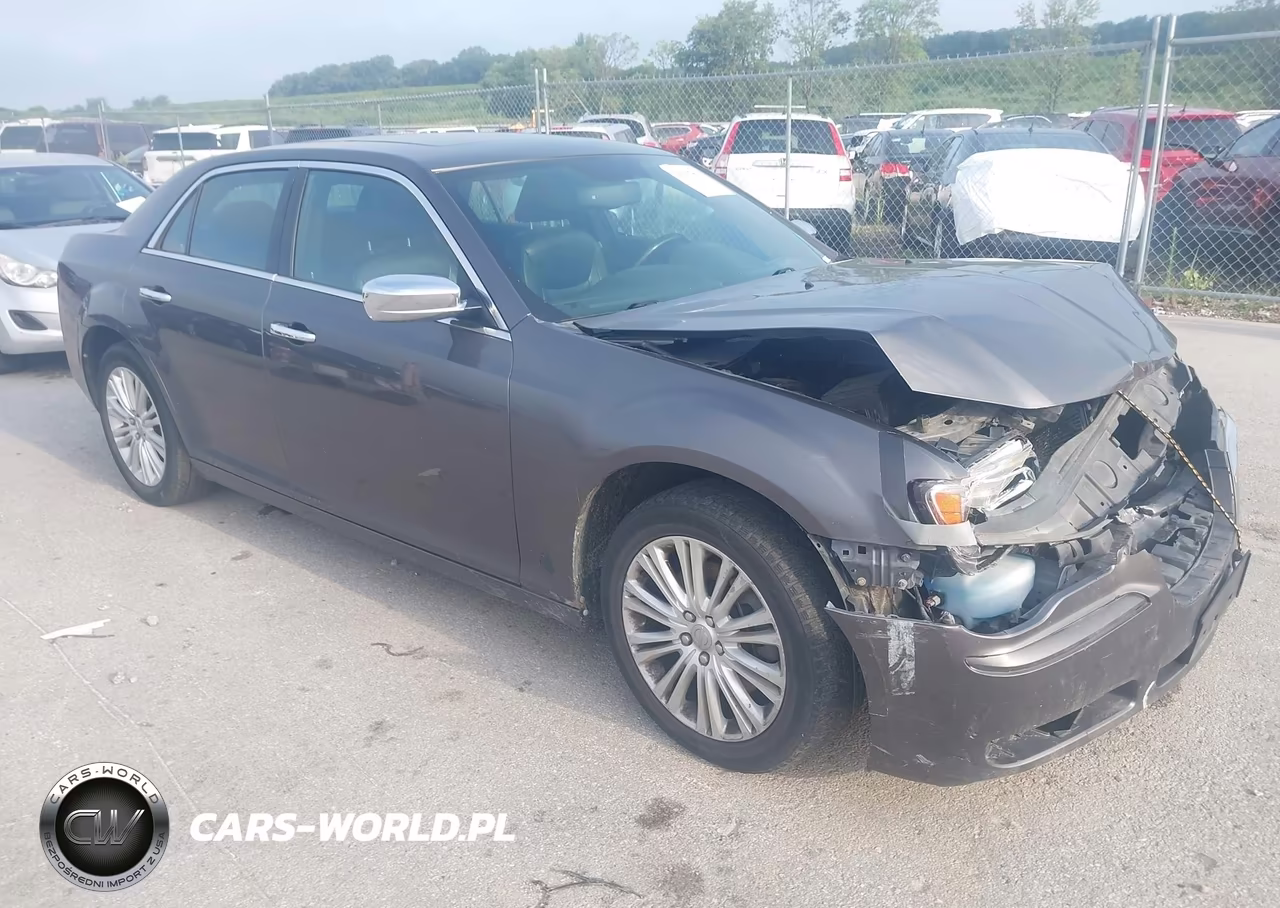 2014 Chrysler 300C Awd