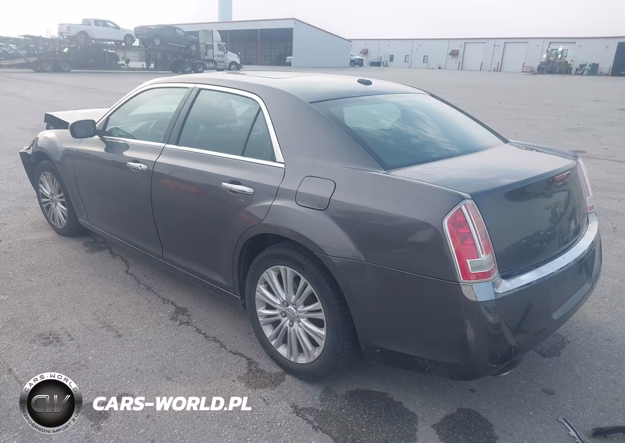 2014 Chrysler 300C Awd VIN:2C3CCAKG4EH265015 - 3