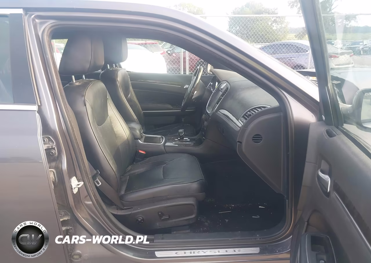 2014 Chrysler 300C Awd VIN:2C3CCAKG4EH265015 - 5