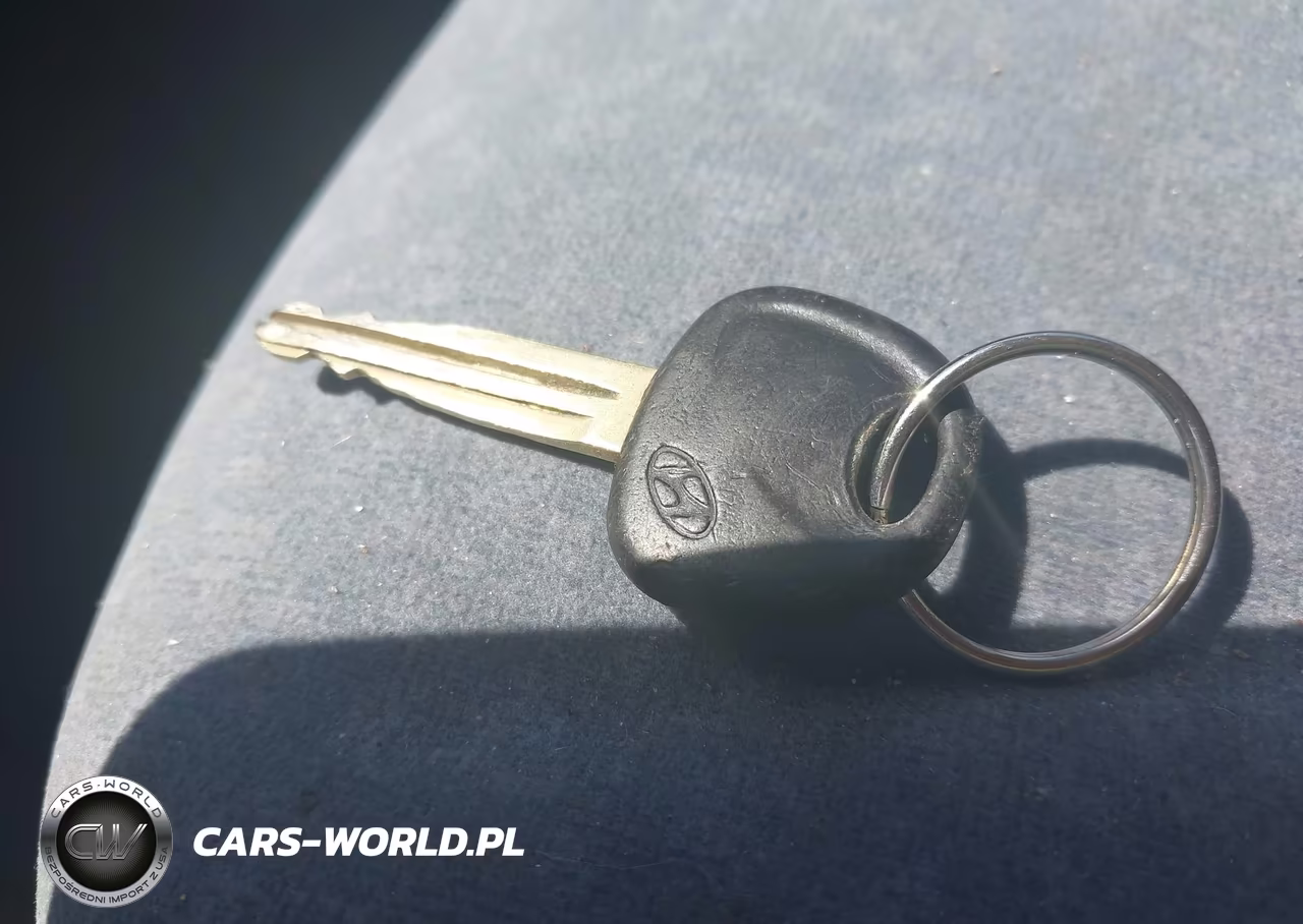2000 Hyundai Elantra Gls VIN:KMHJW35F2YU165565 - 11