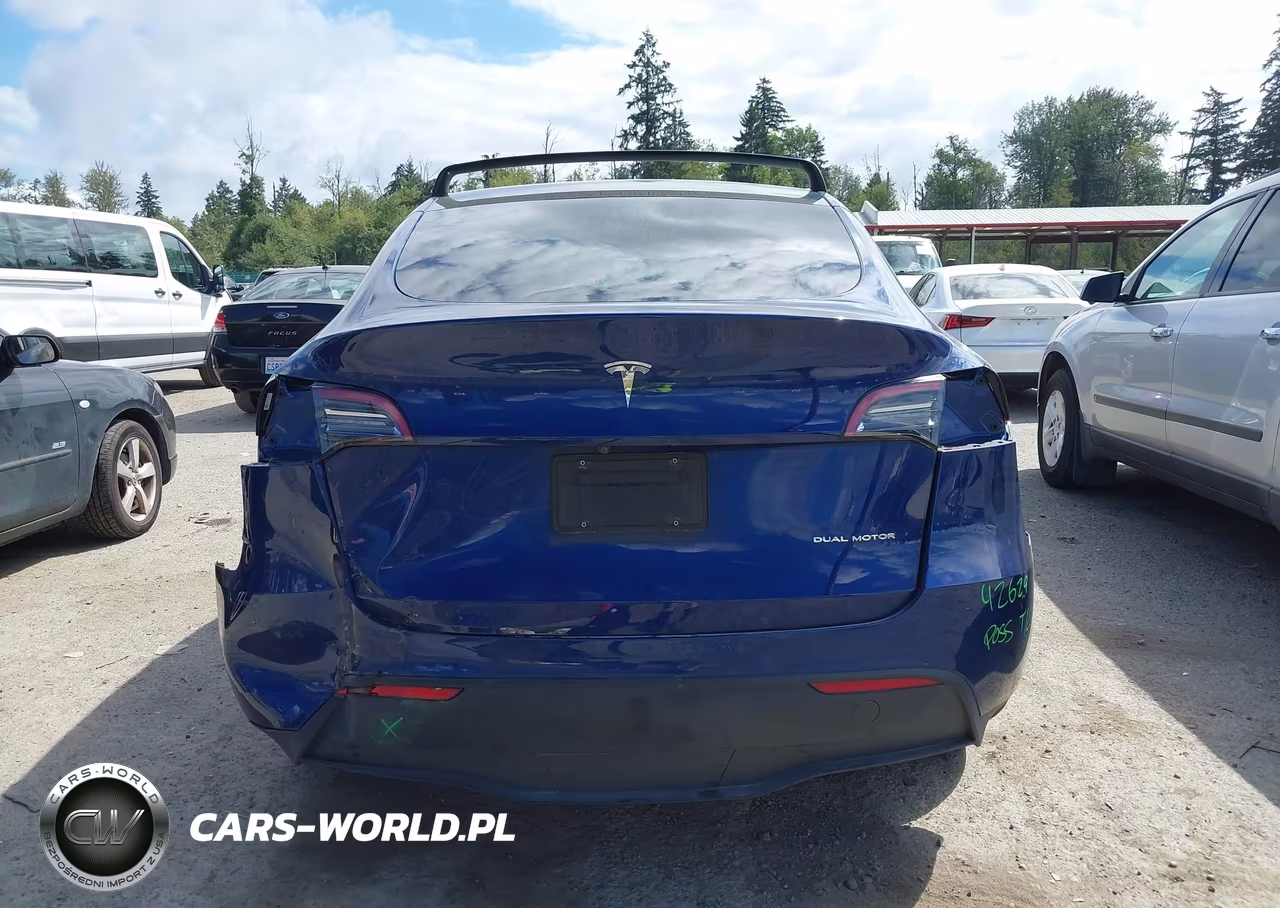 2020 Tesla Model Y Long Range Dual Motor All-Wheel Drive VIN:5YJYGDEE9LF059841 - 17