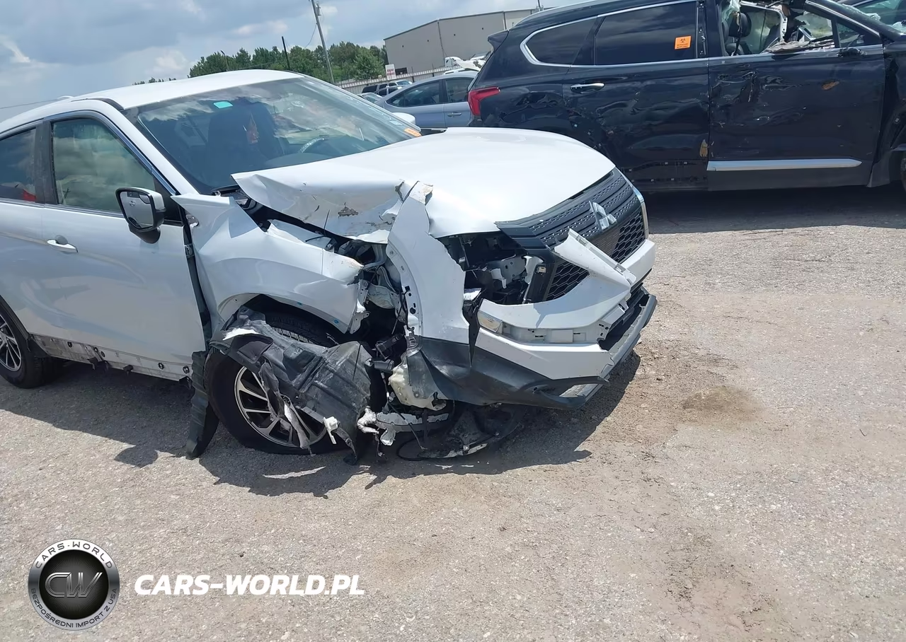2022 Mitsubishi Eclipse Cross Es