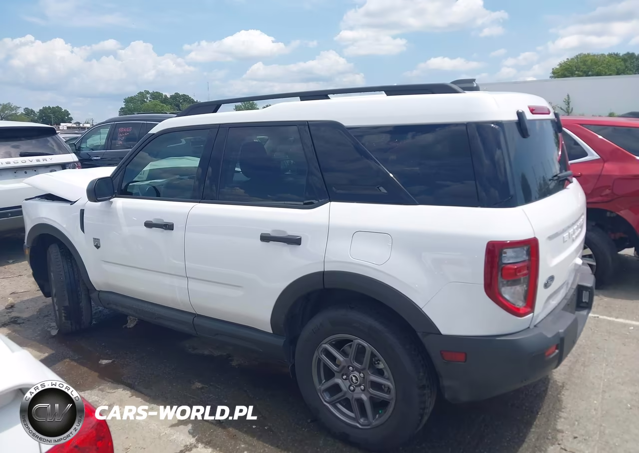 2025 Ford Bronco Sport Big Bend VIN:3FMCR9BN7SRE63350 - 14