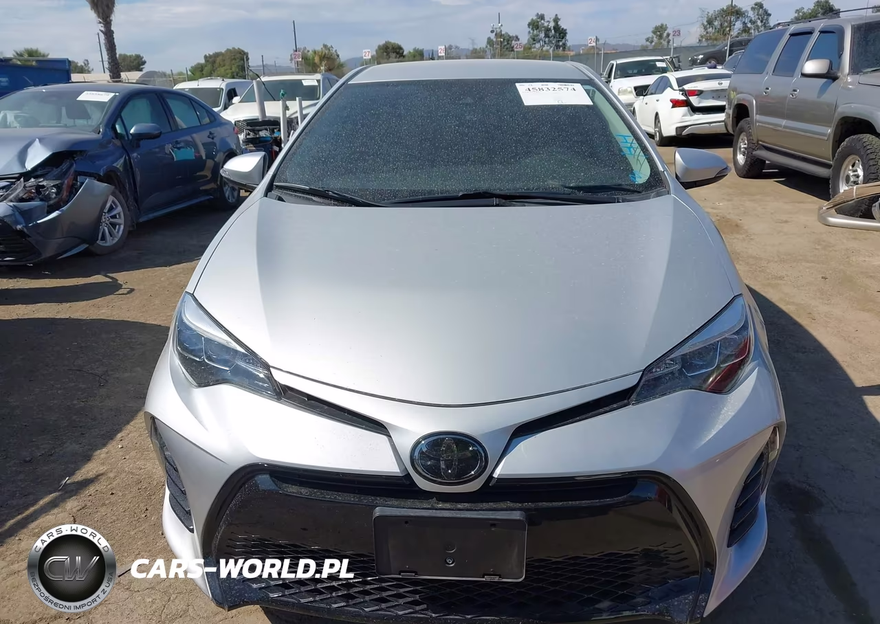 2019 Toyota Corolla Se VIN:2T1BURHE5KC136313 - 12