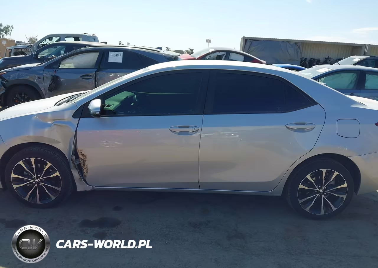 2019 Toyota Corolla Se VIN:2T1BURHE5KC136313 - 14