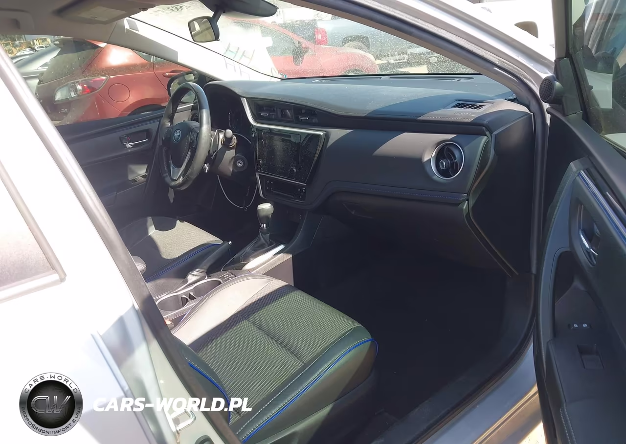 2019 Toyota Corolla Se VIN:2T1BURHE5KC136313 - 5