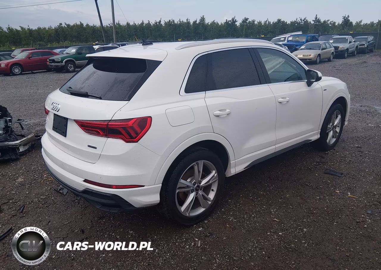 2023 Audi Q3 Premium 45 Tfsi S Line Quattro Tiptronic VIN:WA1DECF31P1053214 - 4