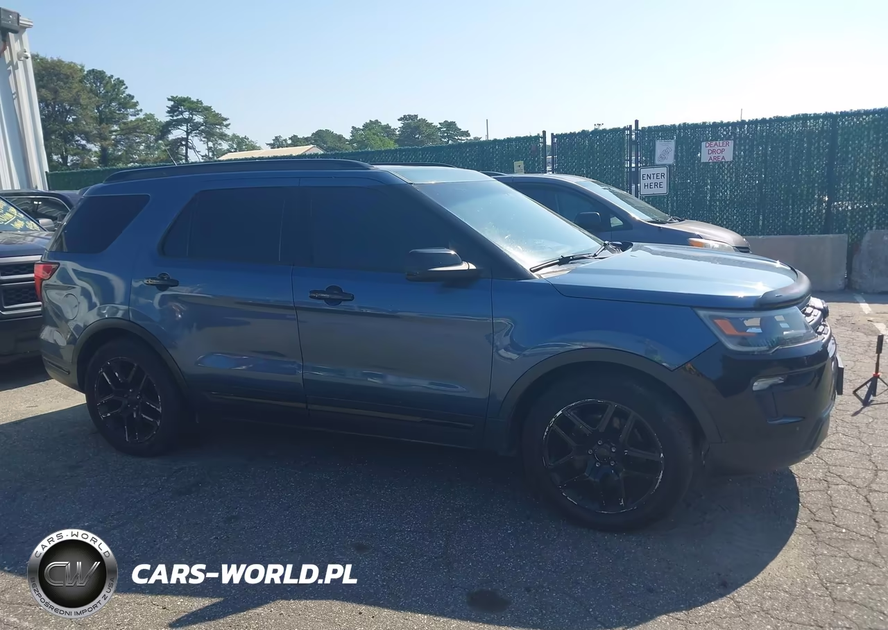 2018 Ford Explorer Sport VIN:1FM5K8GT7JGA39249 - 13