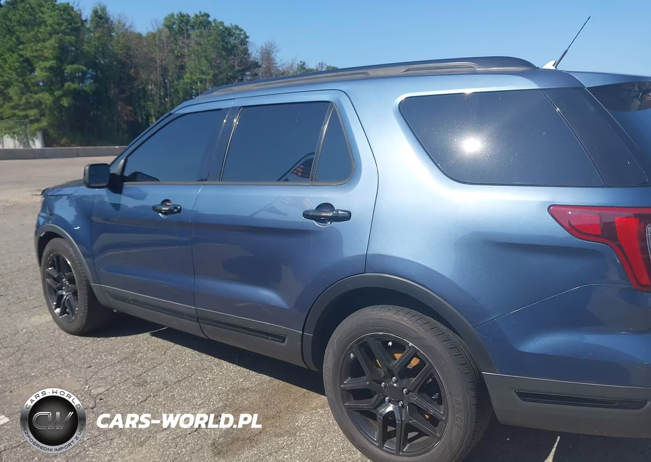 2018 Ford Explorer Sport VIN:1FM5K8GT7JGA39249 - 14