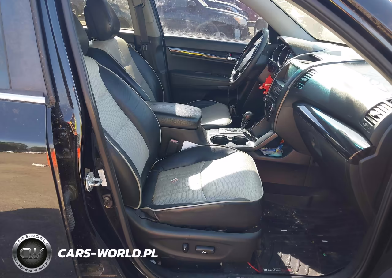 2012 Kia Sorento Sx V6 VIN:5XYKWDA25CG263369 - 5