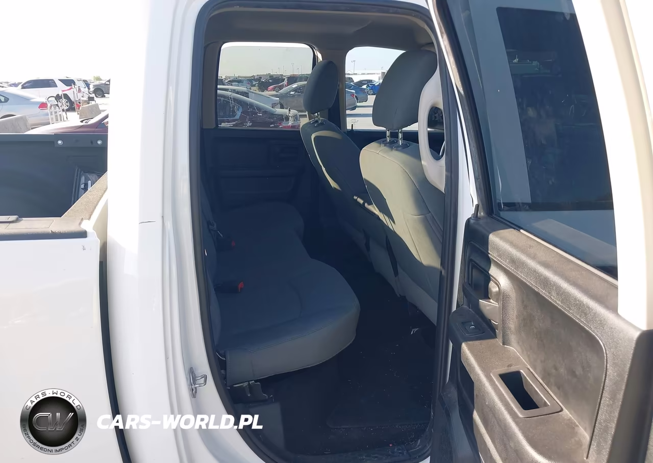2018 Ram 1500 Tradesman 4X2 6'4 Box VIN:1C6RR6FGXJS299322 - 8