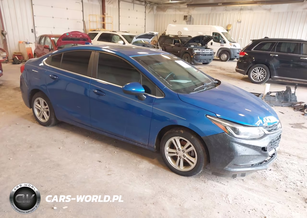 2016 Chevrolet Cruze Lt Auto – zdjęcie 1 z 11