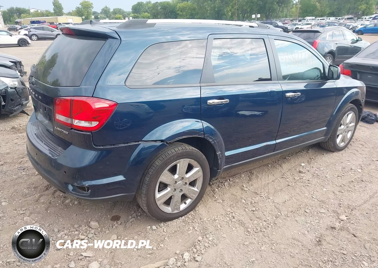 2015 Dodge Journey Limited VIN:3C4PDDDG0FT549209 - 4