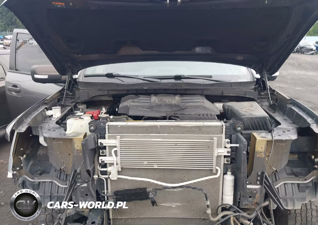 2023 Nissan Titan Pro-4X 4X4 VIN:1N6AA1ED6PN100374 - 10