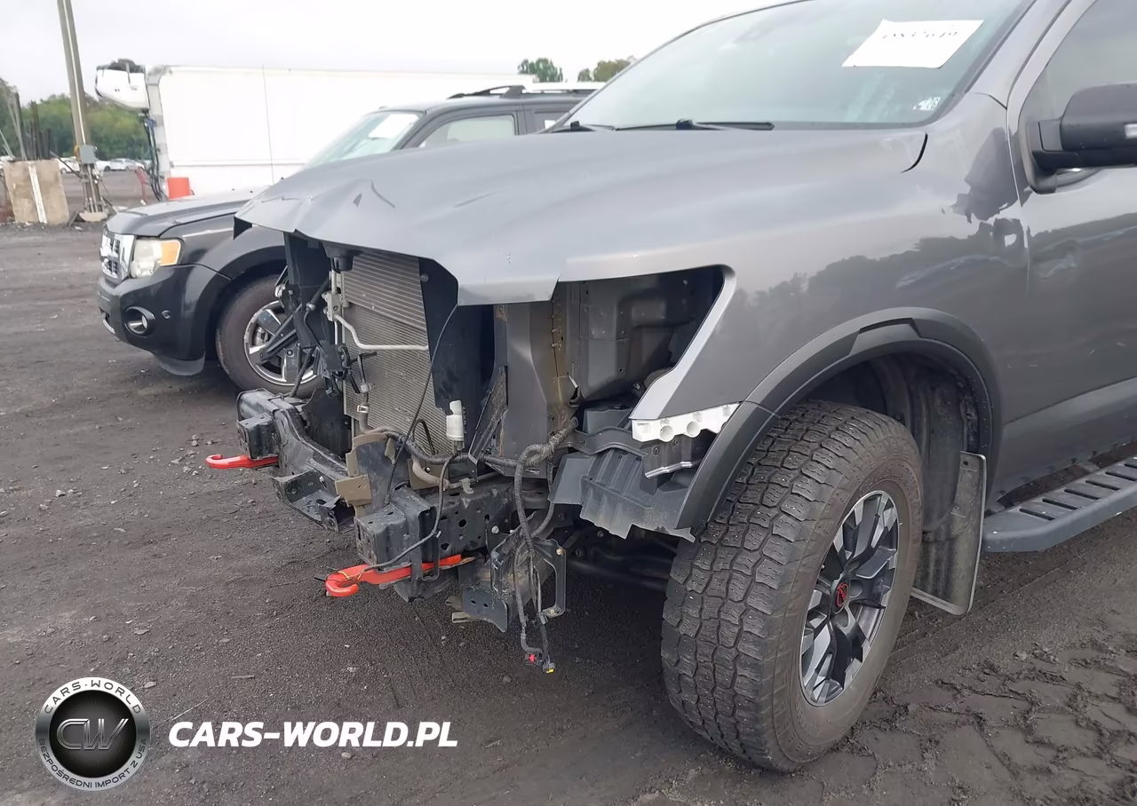 2023 Nissan Titan Pro-4X 4X4 VIN:1N6AA1ED6PN100374 - 6