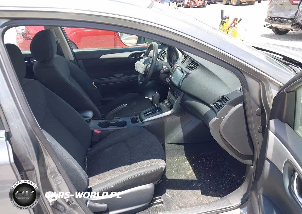 2019 Nissan Sentra S VIN:3N1AB7AP1KY263449 - 5