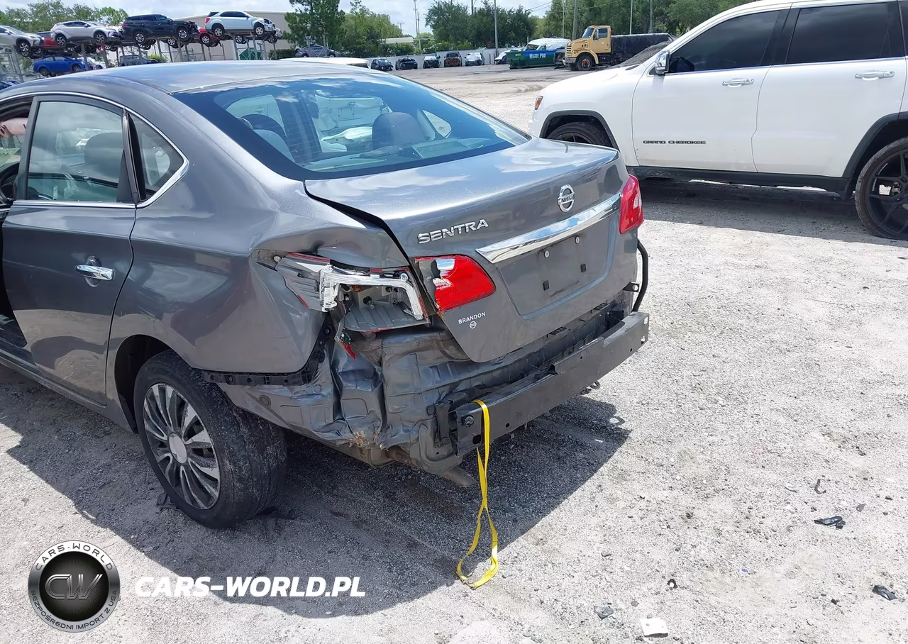 2019 Nissan Sentra S VIN:3N1AB7AP1KY263449 - 6